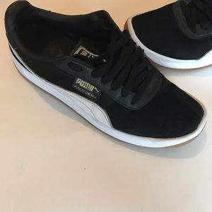 Suede puma black 9.5